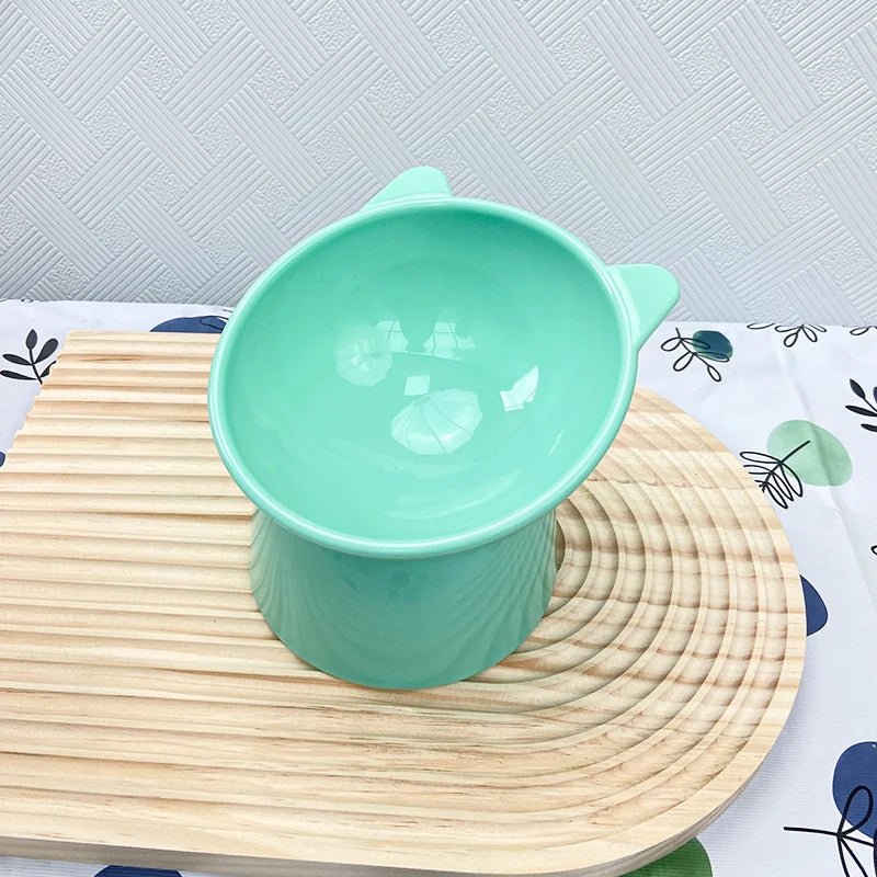 Pet food bowl with antichoking and antidumping design for dogs and cats, featuring a high bottom neck protector for safe and comfortable feeding.